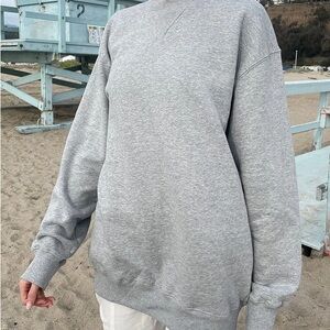 Brandy Melville Erica Gray Women's Sweatshirt